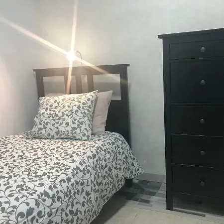 Carlo Apartment *